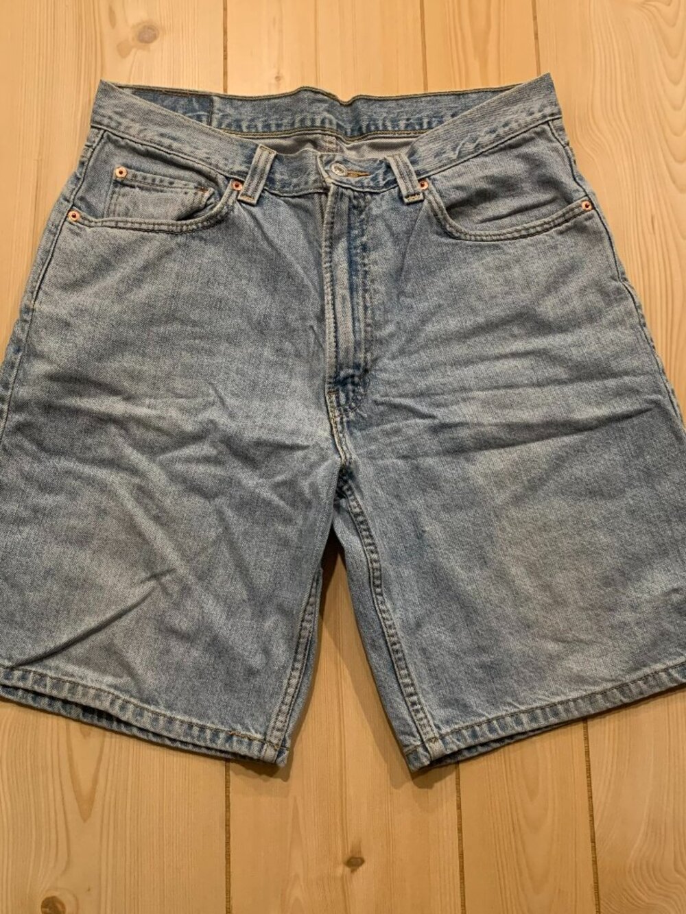 Levi's Levi Strauss 550 Grunge Punk Light Blue Denim Jean Shorts 0210 Size W 34